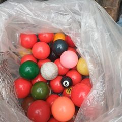 Snooker balls
