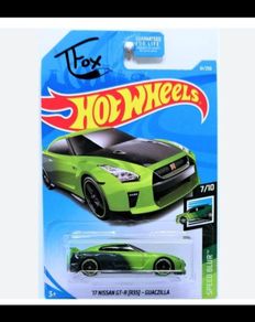 Hot Wheels Nissan G T R New On Card