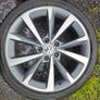18" Vw Alloys with tyres Image 3