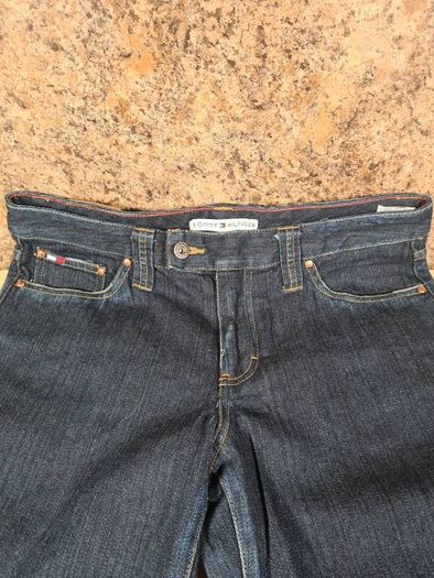 womens Tommy Hilfiger cropped jeans dark blue navy denim Size W 32 L 26