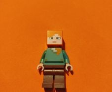 14 Lego Minecraft Alex minifigures min017