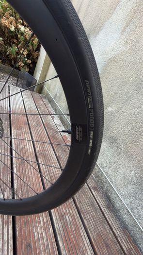 Giant Defy Advanced Pro 2 28" 2023 Racing Bike