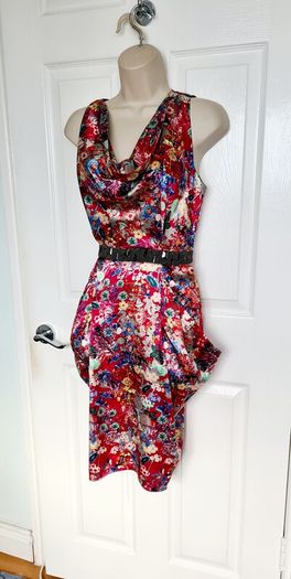 Uttam Boutique Red Floral Dress Size 8/10