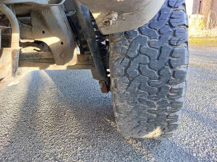 2005 Suzuki Grand Vitara for breaking
