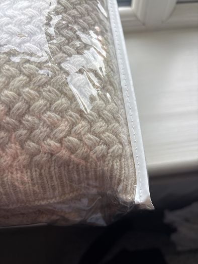 throw knitted