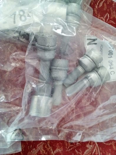 car accessories VW transporter locking wheel nuts