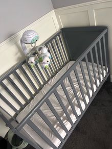 baby cot