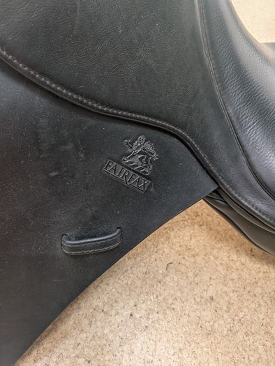 Fairfax black leather saddle with girth. High quality black leather Fairfax saddle in great condition. Comes with a matching girth as shown in the photos. Perfect for everyday riding or training.