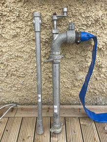 Mains Water Standpipe, Hose and Valve Key.