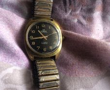 vintage watch pier port