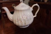 Sadler teapot