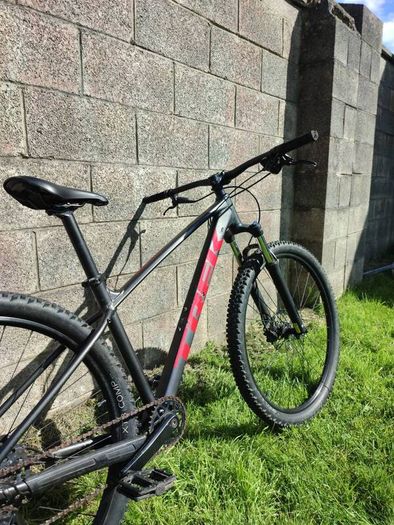 TREK MARLIN 5 mountain bike