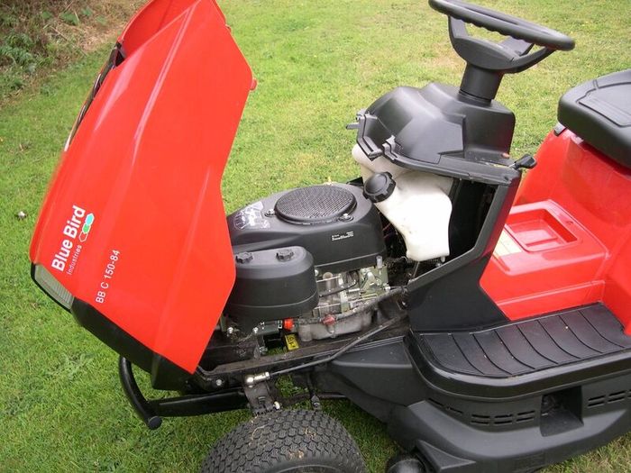 Bluebird (same as Castel Garden) ride-on Mower
