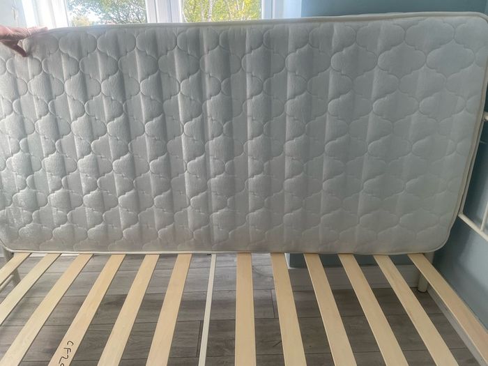 Single 3ft bed