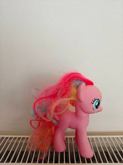 My Little Pony 2010 Pinkie Pie Rainbow Hair, Star Eyes