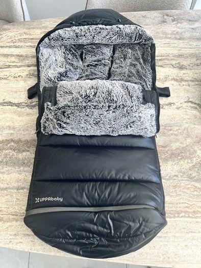 UPPAbaby Vista V3. Complete Single and Double Bundle 800e