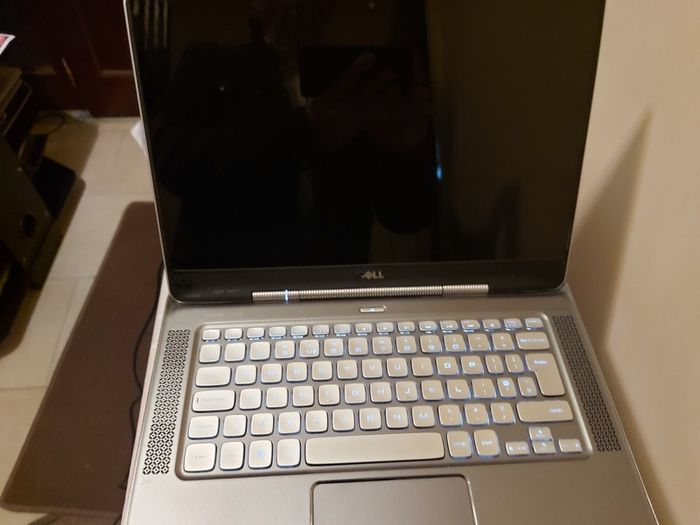 DELL XPS 14z, Intel Core i5-2430M CPU, 2.4GHz, 6GB Ram, 500GB HDD, Windows 10 Pro, Microsoft Edge, Chrome and VLC