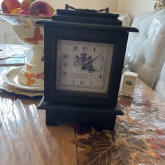 vintage style clock