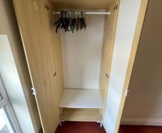 Free wardrobe