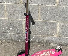 Micro Scooter Maxi Pink
