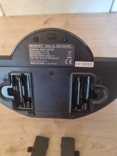 Sony RDP-M7iPN Portable Speaker with Lightning Dock