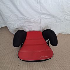 Car bumper seat