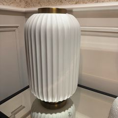 Belleek lamp