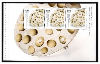 2011 Ireland Year of Craft in Ireland Commemorative Stamps Booklet Pane featuring Jewellery Mint Never Hinged (MNH). Hibernian HP201