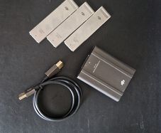 DJI CineSSD selection (card reader + 240GB and 480GB cards)