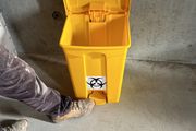 pedal bin
