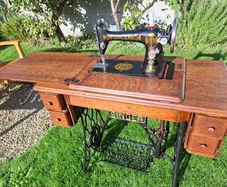 Antique Singer treadle sewing machine