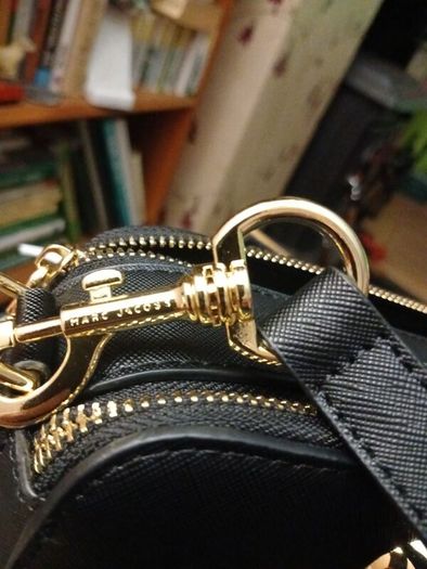 Cross body MJ snapshot