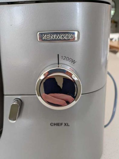 Kenwood Chef XL KVL40 Stand Mixer