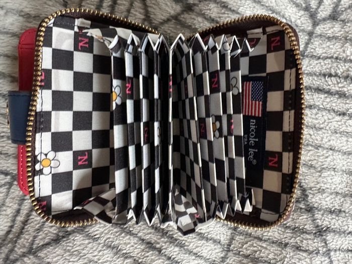 Nicole Lee wallet USA