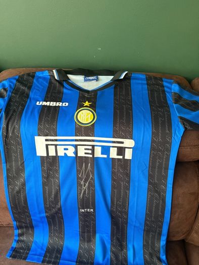 Javier Zanetti signed Inter Milan jersey