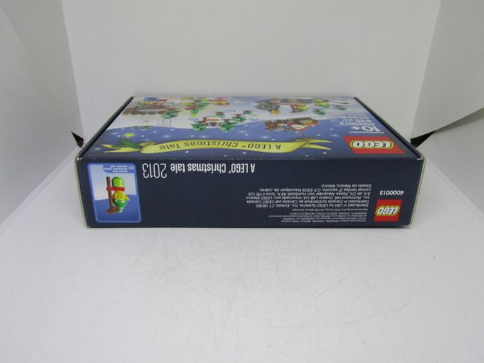 LEGO Holiday Super Rare Employee Gift Limited Exclusive Set Called A Christmas Tale Set 4000013