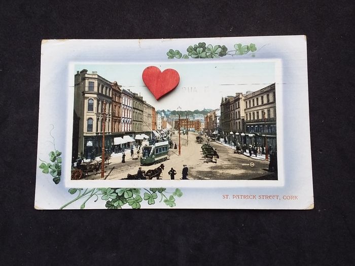 Ireland Postcard : A Shamrock Framed , St. Patrick's Street , Cork - 1900s