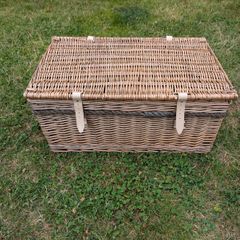 Wicker basket