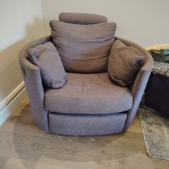 Living room chair