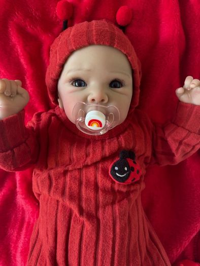 Reborns By Laura.  Introducing Bella Bug 4lb Reborn Doll. Welcome To View