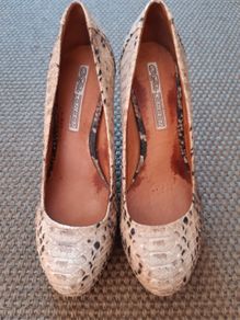 Womens Buffalo London shoes size 6