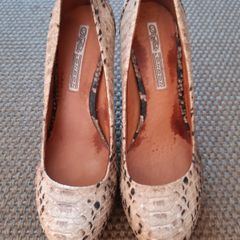 Womens Buffalo London shoes size 6