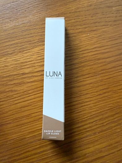 Luna dazzle light lip gloss make up