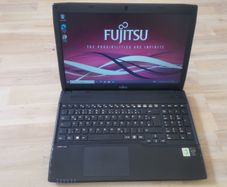 Fujitsu A514 Laptop