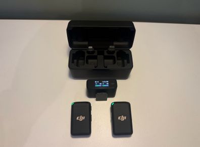 DJI Mic kit (2 TX + 1 RX) with charging case and accessories