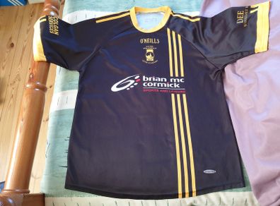 St Eunans Gaelic Football Home Jersey 2014 to 2015 Small Adult