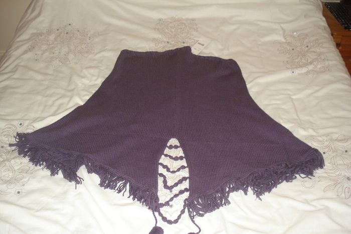 Beautiful  Poncho,brand New With Tags