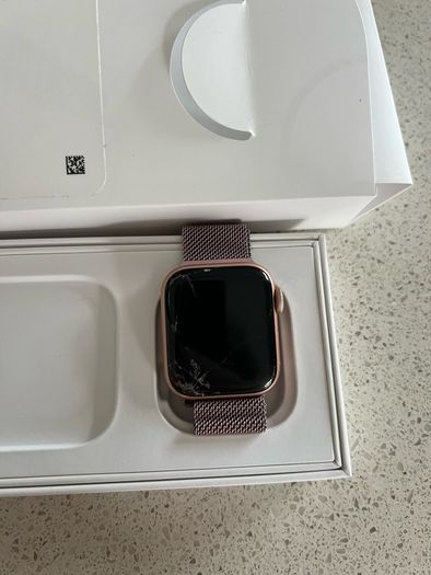 Apple Watch SE