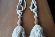 curtain tiebacks