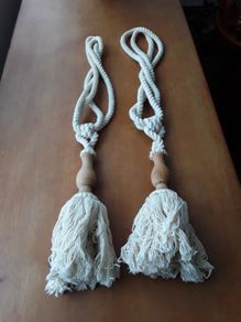 curtain tiebacks